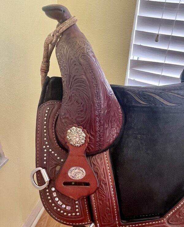Circle Y Tammy Fischer Treeless Barrel Saddle