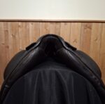 Used 17.5" Custom Icon Flight Dressage Saddle - Image 5