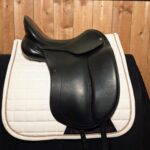 Used 17.5" Schleese HK Dressage Saddle - Image 2