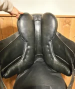 Used 16.5" Dresch Dressage Saddle - Image 3