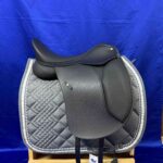 Wintec 500 Dressage Saddle (Demo) - Image 2