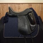 Used 18" Custom Advantage R Dressage Saddle - Image 2