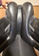 Used 18.5" Loxley by Bliss of London Dressage Monoflap Saddle - Image 5