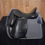 Used 17.5" N2 Vinctore Dressage Saddle
