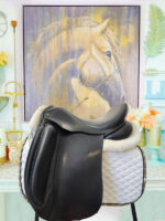 17.5” Ideal Suzannah Dressage Saddle