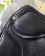 17” Equipe Elegance Dressage Saddle - Image 3