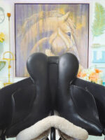 17.5” NSC Anika Dressage Saddle - Image 9