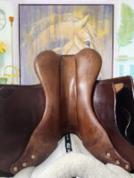 17.5” Childeric Model M Jump Saddle - Image 8