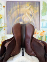17.5” Beautiful Meyer Selles Jumping Saddle - Image 8