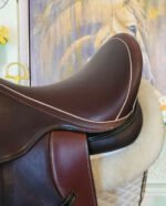 17” Lovas Lagos Monoflap Dressage Saddle Package - Image 5
