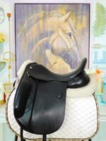 17.5” Frank Baines Omni Dressage Saddle