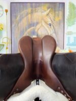 17.5” Bruno Delgrange Partition Jump Saddle - Image 9
