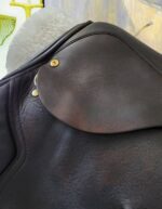 17.5” Black Country Maelstrom Jump Saddle - Image 3