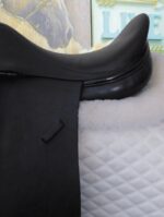 17.5” Harry Dabbs/ Jaguar Dressage Saddle! - Image 4