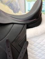 18” Lovas Legato Dressage saddle - Image 7