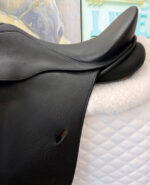 17.5” Schleese Dressage Saddle - Image 4