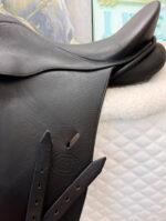 17.5” Schleese Dressage Saddle - Image 7