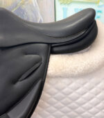17″ Childeric Monoflap Jump Saddle - Image 4
