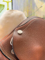 17.5” Equipe Emporio Jump Saddle - Image 3