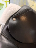 18” Amerigo Dressage Saddle - Image 3
