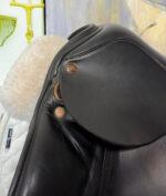 16.5” NSC Brooke Dressage Saddle - Image 3