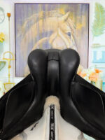 16.5” NSC Brooke Dressage Saddle - Image 8
