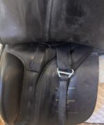 17.5” Frank Baines Omni Dressage Saddle - Image 7