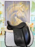 17.5” Mal Byrne Monoflap Dressage Saddle - Image 2