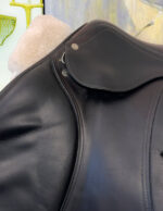 17.5” Equipe Synergy Jump Saddle - Image 3