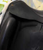 17.5” NSC Rhomeo Monoflap Dressage Saddle - Image 3