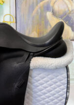 17.5” NSC Rhomeo Monoflap Dressage Saddle - Image 4