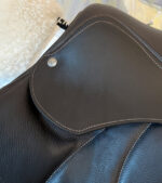 16.5" Voltaire Palm Beach Jump Saddle Package - Image 4
