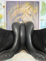 17.5” Lovas Liberty Monoflap Dressage Saddle (MW) - Image 9