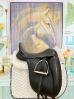 17.5” Black Country Adelinda Dressage Saddle - Image 2