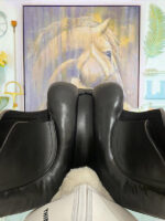 17.5” Black Country Adelinda Dressage Saddle - Image 10