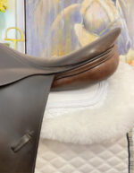 17.5” Amerigo Close Contact (CC) Jump Saddle - Image 4