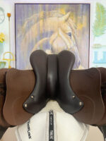 17” Meyer Act 2 Jump Saddle - Image 9
