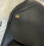 17.5” NSC Rhomeo Monoflap Dressage Saddle - Image 3