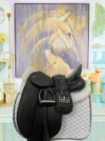 17.5” Schleese Infinity II Dressage Saddle package - Image 2
