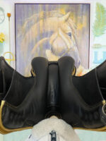 18.5” Zaldi Mot Dressage Saddle - Image 10