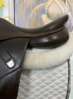 17” Bates Elevation Luxe Jump Saddle - Image 4