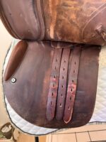 17.5” Mondega Jump Saddle - Image 7