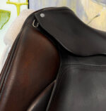 17.5” Regal Monoflap Dressage Saddle - Image 3