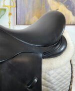 17.5” Frank Baines Elegance Dressage Saddle - Image 4