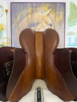 17.5” CWD SE02 2C Jump Saddle - Image 9